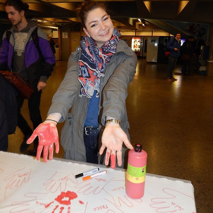 Red Hand Day 2016 (c) UNICEF DT/2016/Julia Lutz