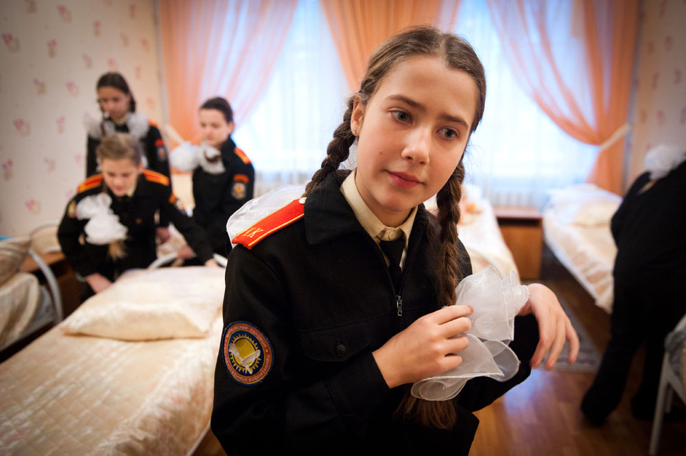 Russia: Standing to attention in school | ©Sergey Kozmin/Focus Russia: Standing to attention in school