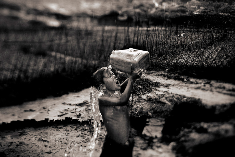 Bangladesh: Refugees from Myanmar | © Javier Arcenillas/Freelance Photographer Bangladesh: Refugees from Myanmar