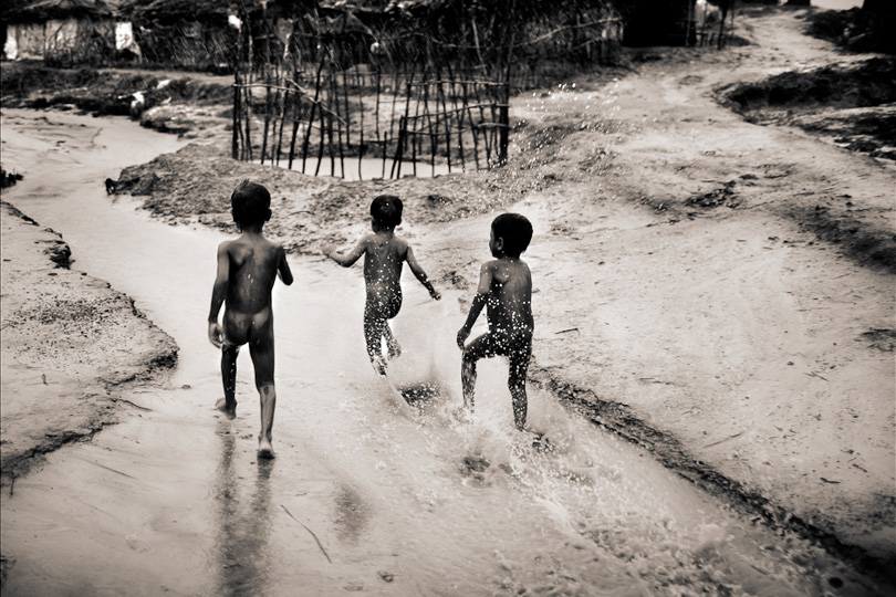 Bangladesh: Refugees from Myanmar | © Javier Arcenillas/Freelance Photographer Bangladesh: Refugees from Myanmar