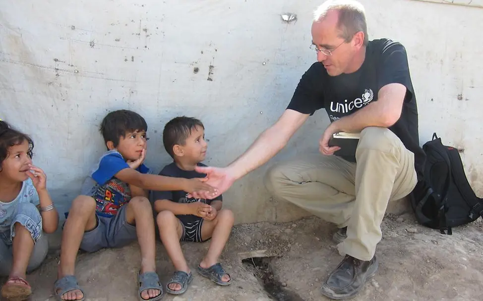 Christian Schneider im irakischen Flüchtlingslager Domiz Syrische Flüchtlingskinder: Christian Schneider im Flüchtlingslager Domiz
