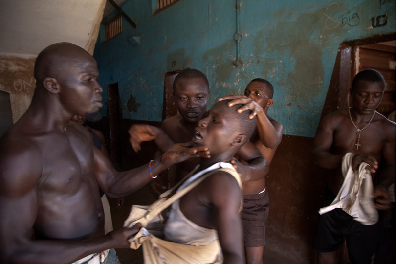 Sierra Leone: Merciless justice | © Fernando Moleres/freelance photographer Sierra Leone: Merciless justice