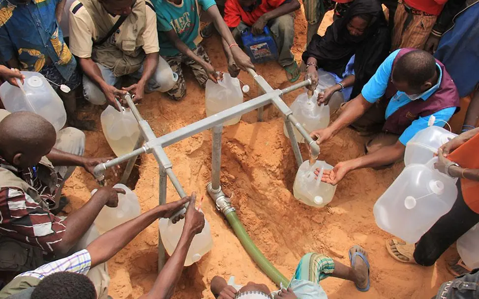 Nothilfe für die Kinder in Mali Mali: Nothilfe, Trinkwasserversorgung