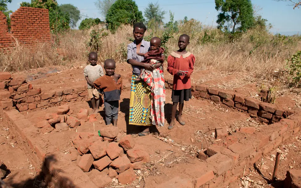 Viele der betroffenen Menschen lebten auch schon vor dem extremen Klimaereignis in Armut | © UNICEF/Arjen van de Merwe El Niño: Dürre auch in Malawi