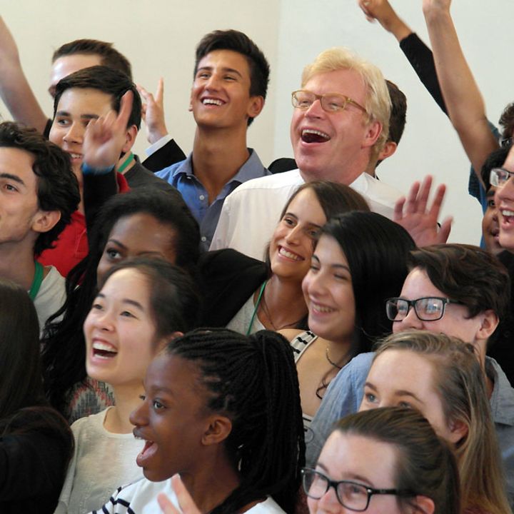 J7 reloaded: Gruppenbild mit Staatssekretär im Bundesfamilienministerium Dr. Ralf Kleindiek.