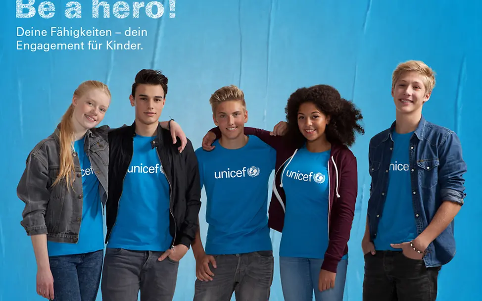 Be a hero! Deine Fähigkeiten - dein Engagement für Kinder. | © UNICEF/ Dombrowski Be a hero - die bundesweite UNICEF-Heldenwoche ruft zu coolen Aktionen rund um das Thema Engagement für Kinder auf.