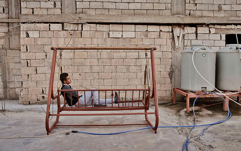 Lebanon: Mohammed loves to swim | © Laura Boushnak (Freelance Photographer, Rawiya Collective) 