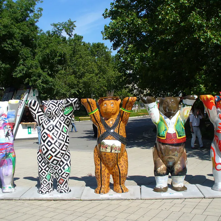 Der Brasilianische Buddy Bear von Gleice Mere in der United Buddy Bears-Ausstellung in Wien © Buddy Bear GmbH Neuer Inhalt (1)