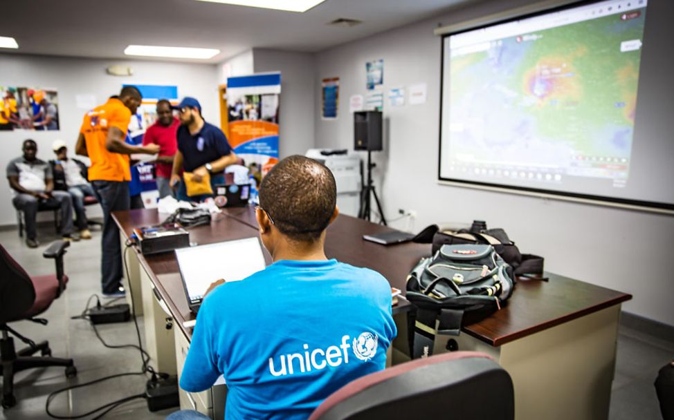 Hurrikan Haiti Irma: Planung der UNICEF-Nothelfer im Katastrophenzentrum