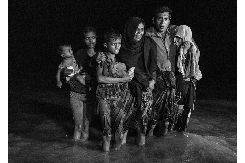 Bay of Bengal: Nothing but utter despair | © Kevin Frayer, Canada (Getty Images) Bay of Bengal: Nothing but utter despair