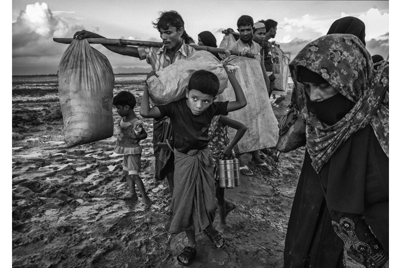 Bay of Bengal: Nothing but utter despair | © Kevin Frayer, Canada (Getty Images) Bay of Bengal: Nothing but utter despair