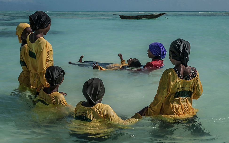 Zanzibar : On the girls’ right not to drown