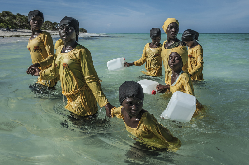 Zanzibar : On the girls’ right not to drown