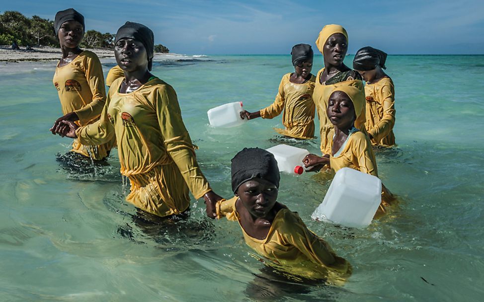 Zanzibar : On the girls’ right not to drown