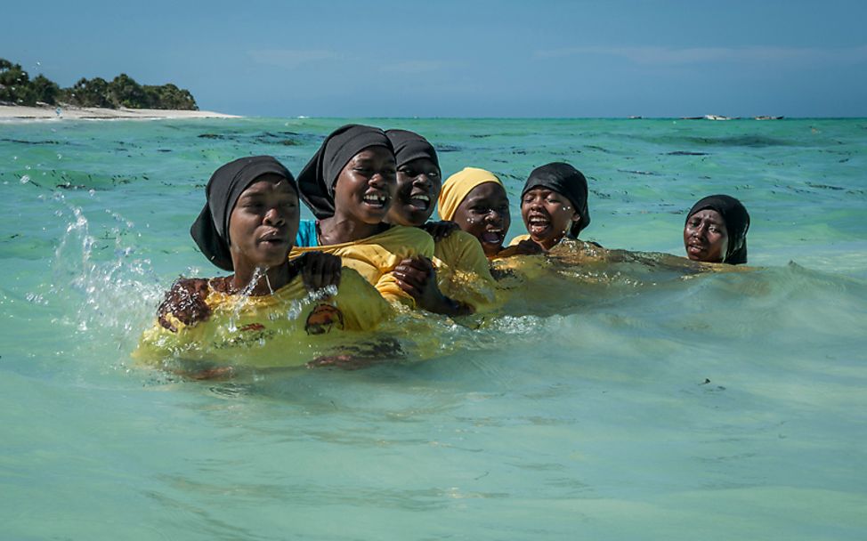 Zanzibar : On the girls’ right not to drown