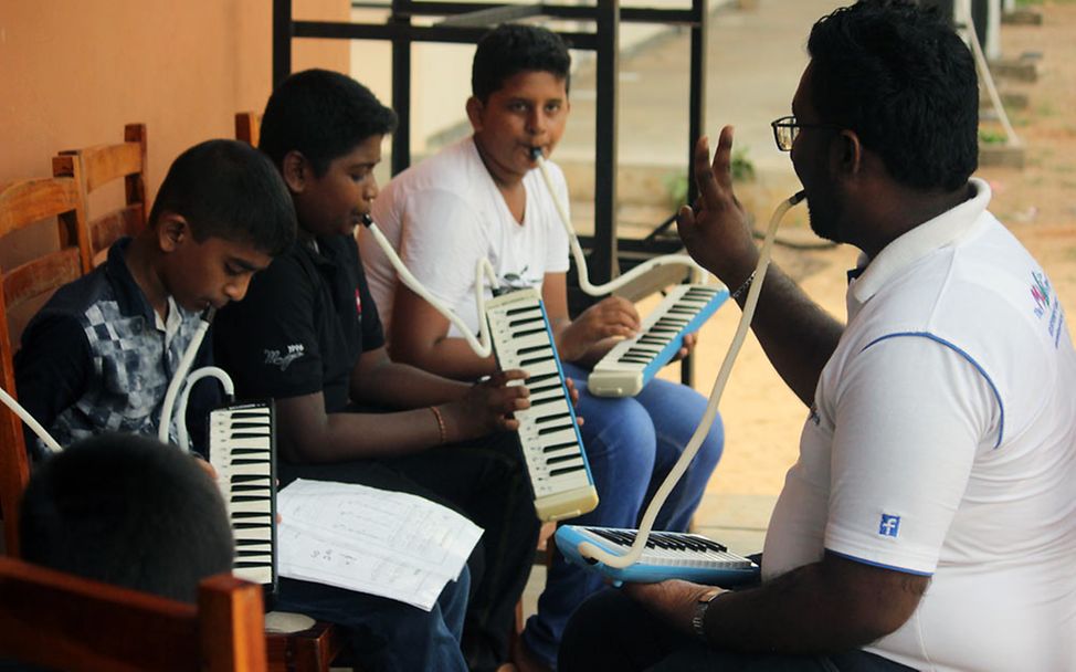 Lehrer in Sri Lanka müssen beide Nationalsprachen beherrschen