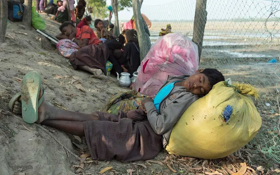 Rohingya: Die Flucht aus Myanmar ist vor allem für die Kinder gefährlich. | © UNICEF/Nybo Der 8-jährige Yousef ist mit einem Boot aus Myanmar geflohen.