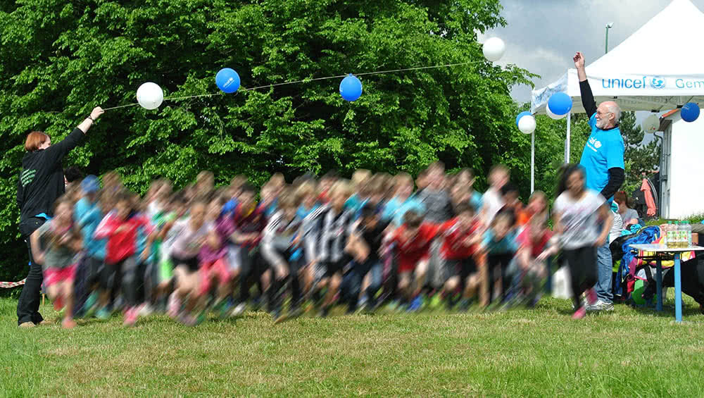Unicef Sponsorenlauf Florenbergschule 2018 Unicef Sponsorenlauf Florenbergschule 2018 (Startschuss)