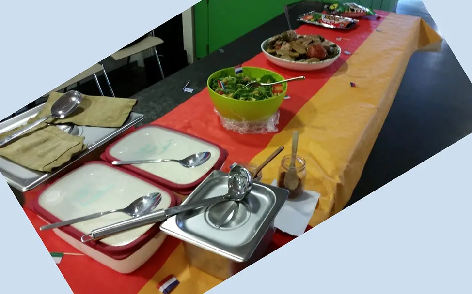 Eat for Respect: Aufgetischte Speisen © ANGELL Eat for Respect: Aufgetischte Speisen © ANGELL