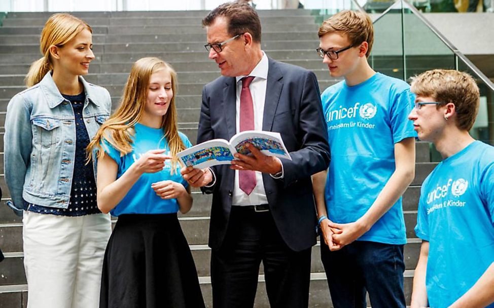 #KidsTakeOver im Rathaus – Ihr werdet in der Lokalpolitik gehört.