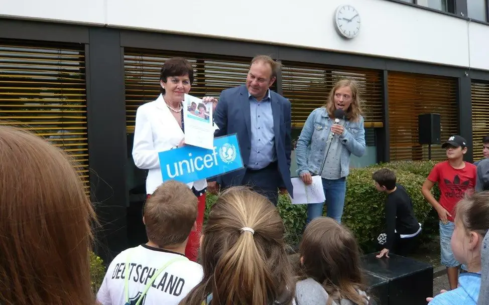 Schulen für Afrika Neuer Inhalt