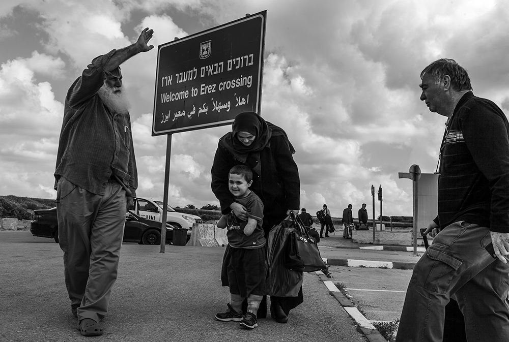 Israel/Palestine: Muhi’s peaceful courage in the midst of war | © Rina Castelnuovo, Israel (Freelance Photographer) Israel/Palestine: Muhi’s peaceful courage in the midst of war