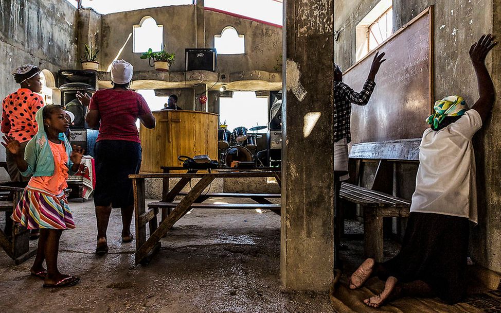 Haiti: Im Elend die Würde bewahren