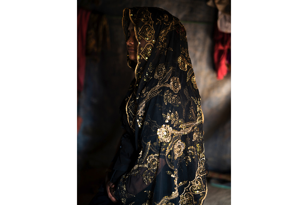 Bangladesh / Myanmar: Shrouded Maternity