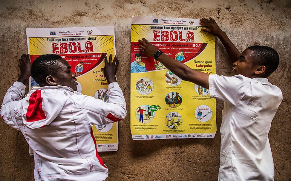 Aufklärungsplakat-Ebola-UN0311511