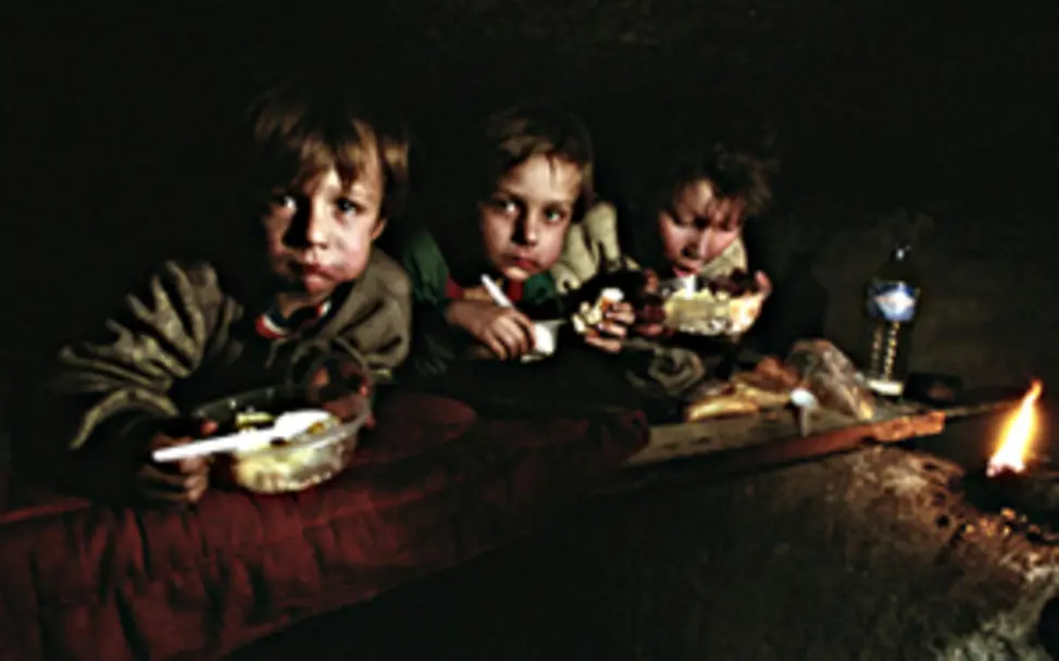 3rd Prize: Moscow´s homeless children | © Hanna Polak, Poland, Freelancer 3rd Prize Photo of the Year 2006: Moscow´s homeless children