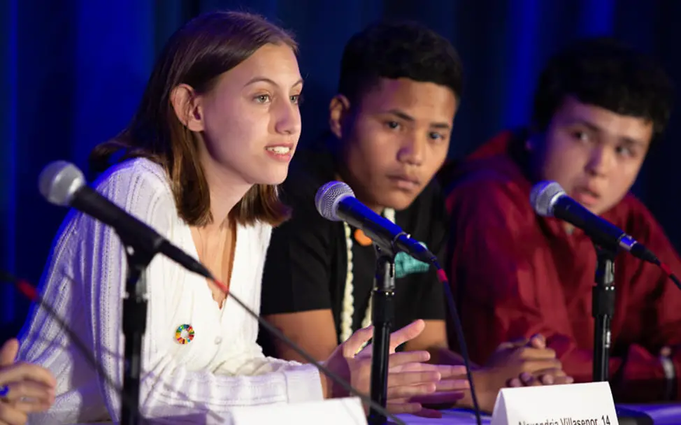 Weltmädchentag 2019: Klimaaktivistin Alexandria Villasenor spricht bei UNICEF | © UNICEF/Chalasani Weltmädchentag 2019: Klimaaktivistin Alexandria Villasenor spricht bei UNICEF
