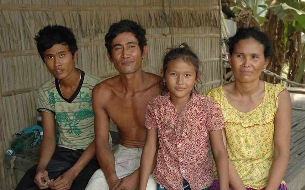 Kambodscha: Familie im Dorf Toul Sovay