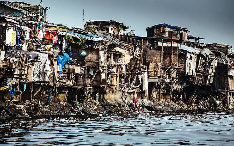 Philippines: Garbage, the Children and Death