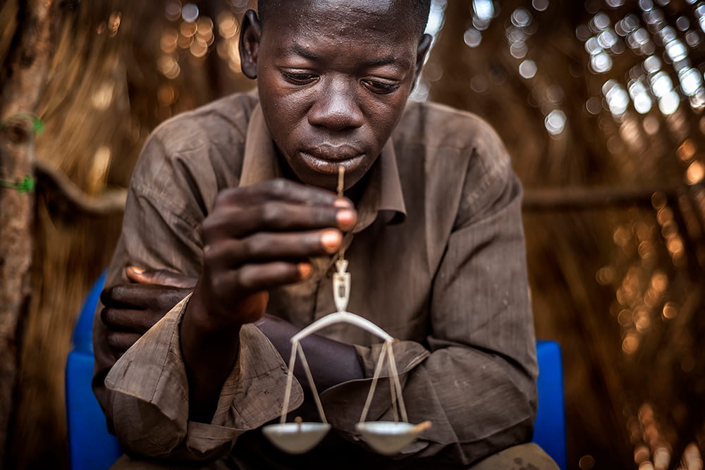 Burkina Faso: In the underworld | © Antonio Aragón Renuncio, Spain (Freelance Photographer) Burkina Faso: In the underworld