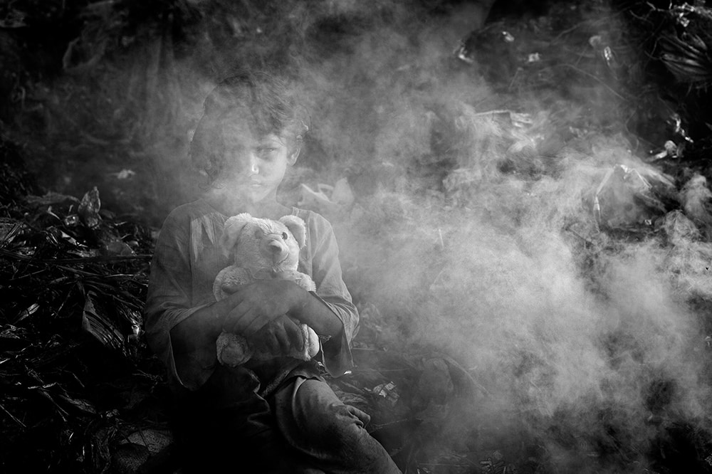 Bangladesh: Fallen stars | © Mohammad Shahnewaz Khan, Bangladesh (VOHH Institute) Bangladesh: Fallen stars