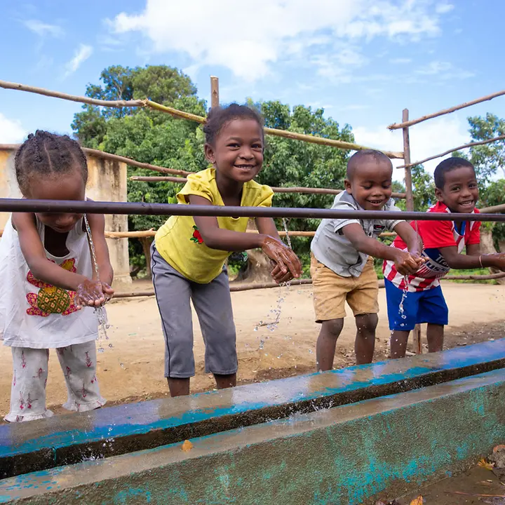 UNICEFUNI302788Ralaivita
