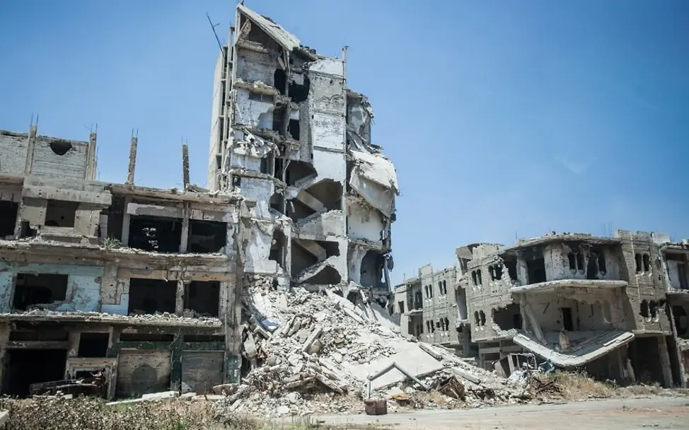 Ein Haus in der syrischen Stadt Aleppo liegt in Trümmern. | © UNICEF/Rostkowski Aleppo: Ein zerstörtes Haus inmitten des Bürgerkrieges.