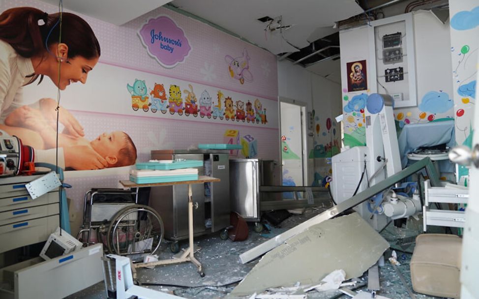 Libanon: Eine bei der Explosion in Beirut zerstörte Kinderklinik