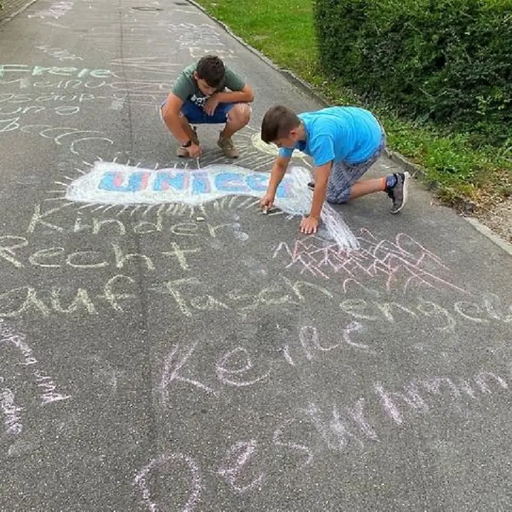 Kinder_erobern_die_Straße-1 Kinder_erobern_die_Straße-1
