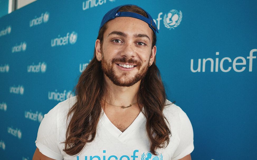 Riccardo Simonetti im UNICEF-Büro in Köln