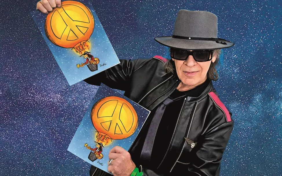 Udo Lindenberg und seine Rock 'n' Peace Karte | © Tine Acke Udo Lindenberg präsentiert seine neue UNICEF-Karte 2020.