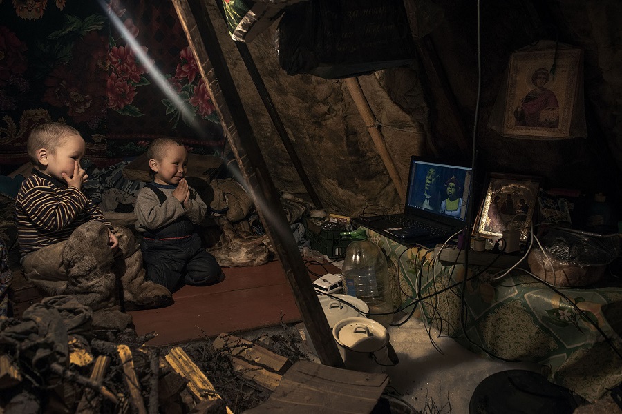 Russia: From the school of life to the state school | © Elena Chernyshova, Russland/Frankreich (Panos Pictures) Russia: From the school of life to the state school