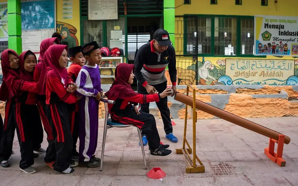 Aulia im Sporrtunterricht. | © UNICEF/ Ijazah Aulia im Sporrtunterricht.
