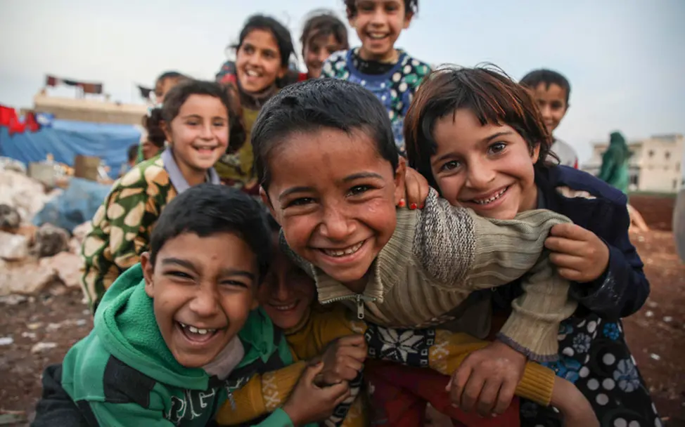 Kinder aus einem Flüchtlingslager in Aleppo. | © UNICEF/Watad Syrien: Kinder aus einem Flüchtlingslager in Aleppo.