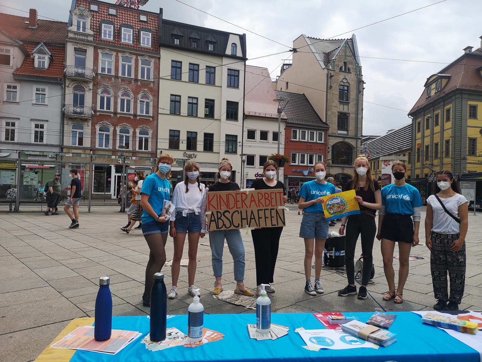 Teilnehmer*innen der Aktion gegen Kinderarbeit Nachbericht Aktion gegen Kinderarbeit 12.06.21