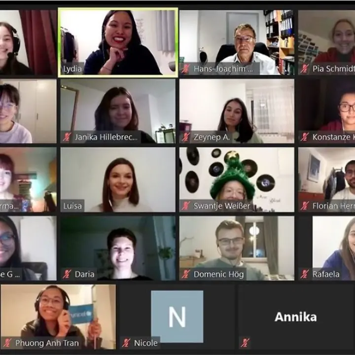 Zoom Meeting UNICEF Zoom Meeting UNICEF