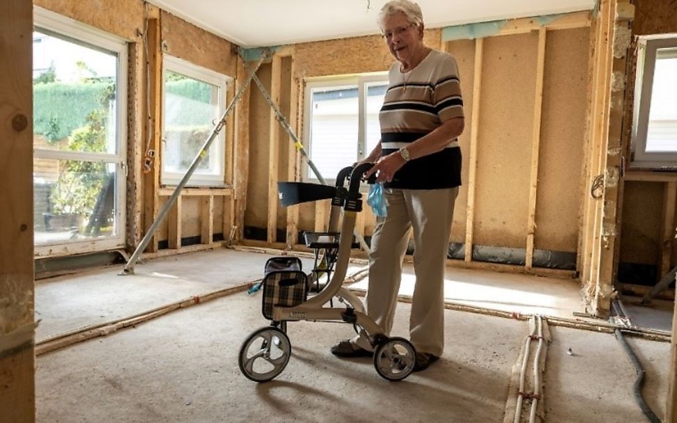 Helga Wallraff im bereits gesicherten Alten- und Pflegeheim in Schleiden-Gemünd.