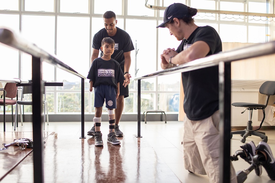 Philippines, Ethiopia, Haiti: Bringing mobility to children with limb loss | © Matilde Simas, USA, for Limb Kind Foundation Philippines, Ethiopia, Haiti: Bringing mobility to children with limb loss