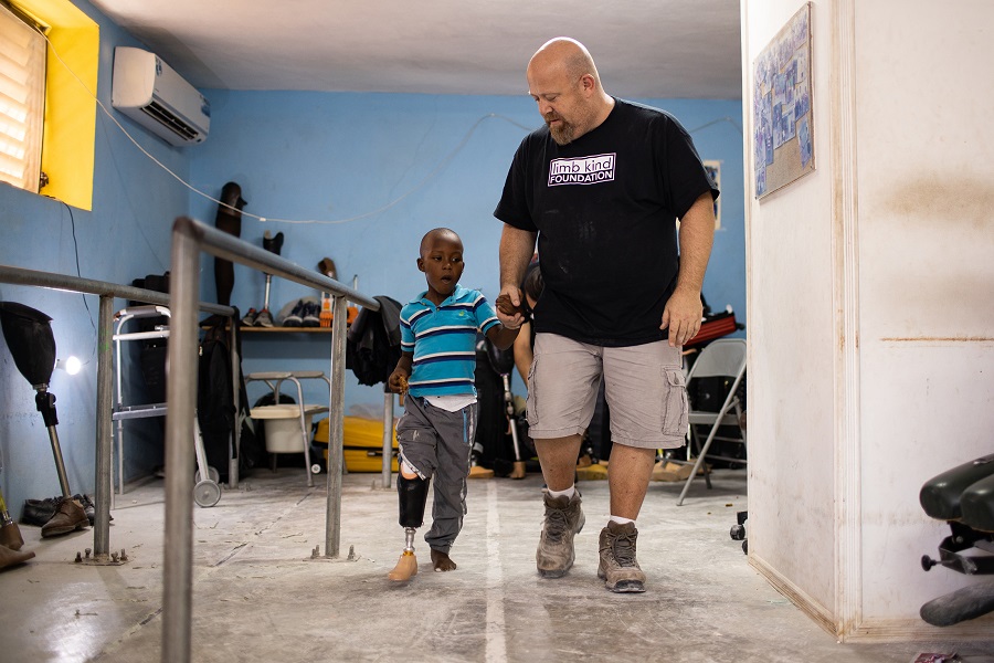 Philippines, Ethiopia, Haiti: Bringing mobility to children with limb loss