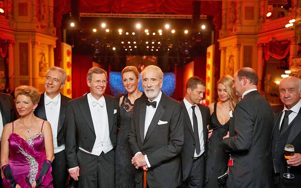 Botschafter für UNICEF: Sir Christopher Lee beim Semperopernball 2011. 